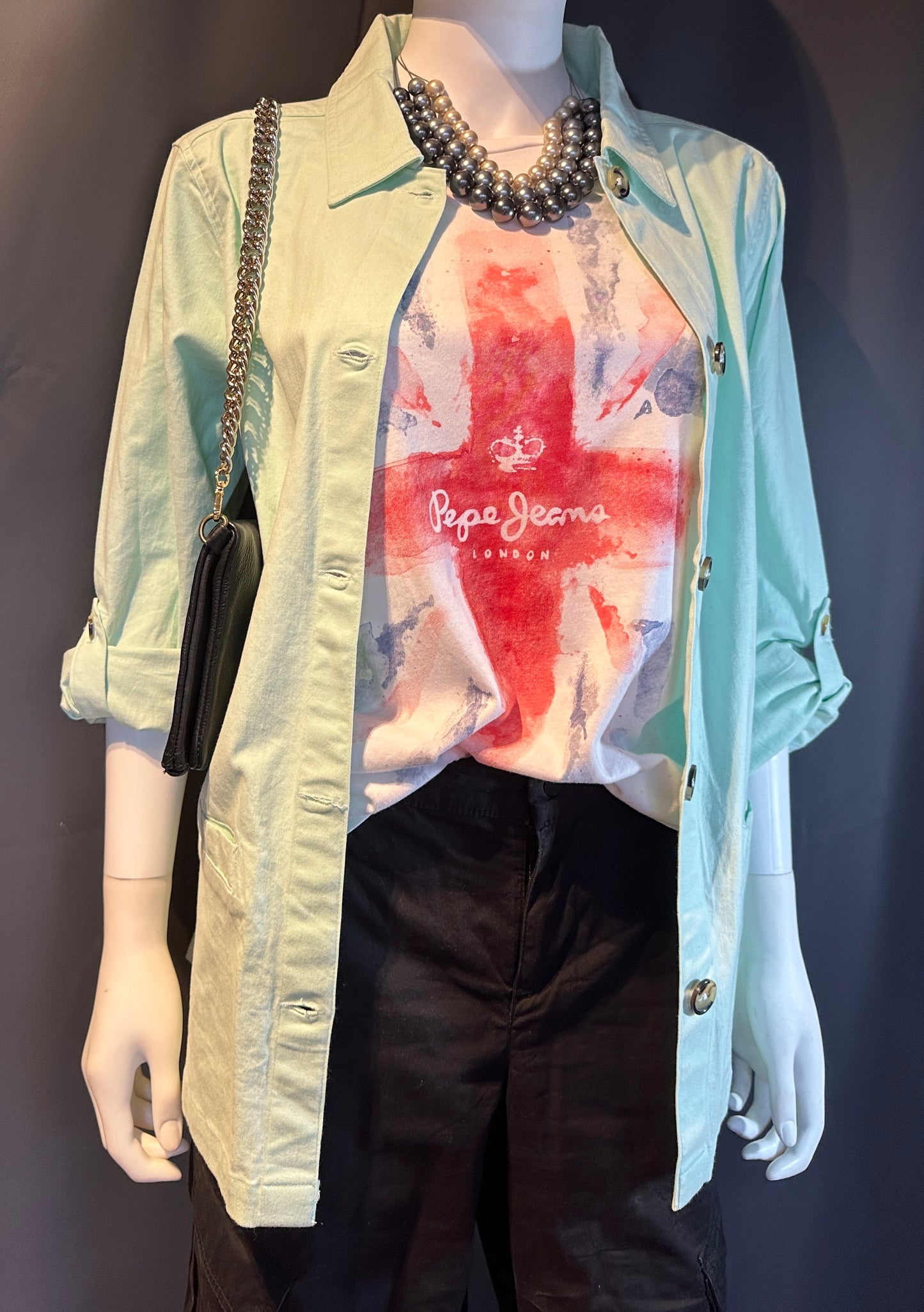 Cargo Trousers/ T-shirt/ Overshirt